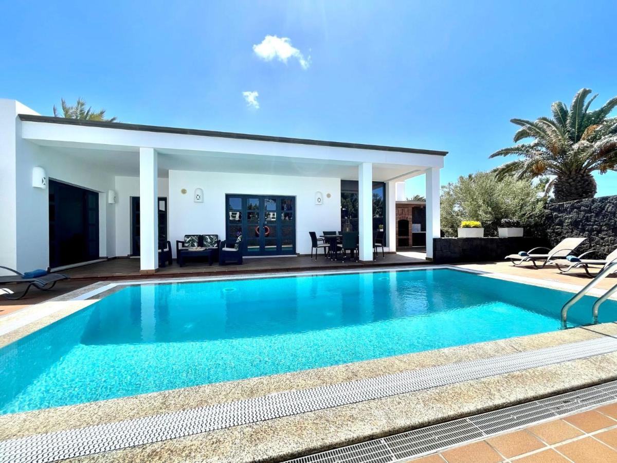 Villas Mamma Mia Pool Heat Private & Jacuzzi Playa Blanca  Kültér fotó