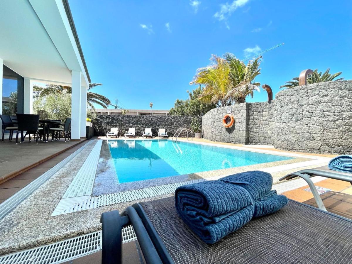 Villas Mamma Mia Pool Heat Private & Jacuzzi Playa Blanca  Kültér fotó