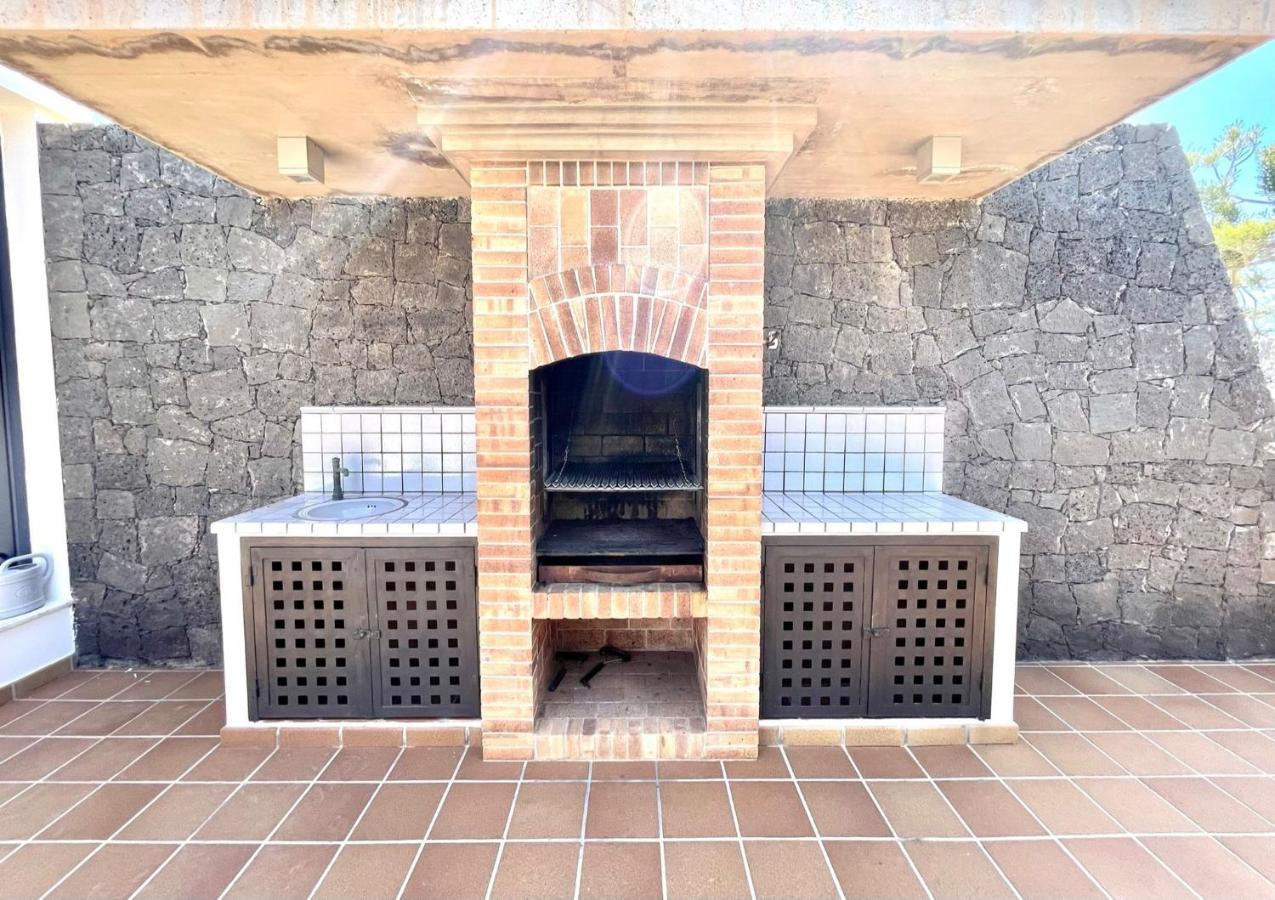 Villas Mamma Mia Pool Heat Private & Jacuzzi Playa Blanca  Kültér fotó