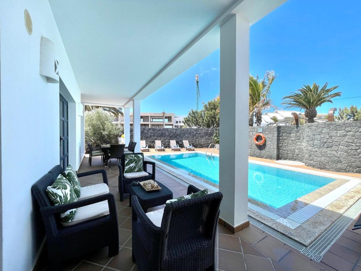 Villas Mamma Mia Pool Heat Private & Jacuzzi Playa Blanca  Kültér fotó