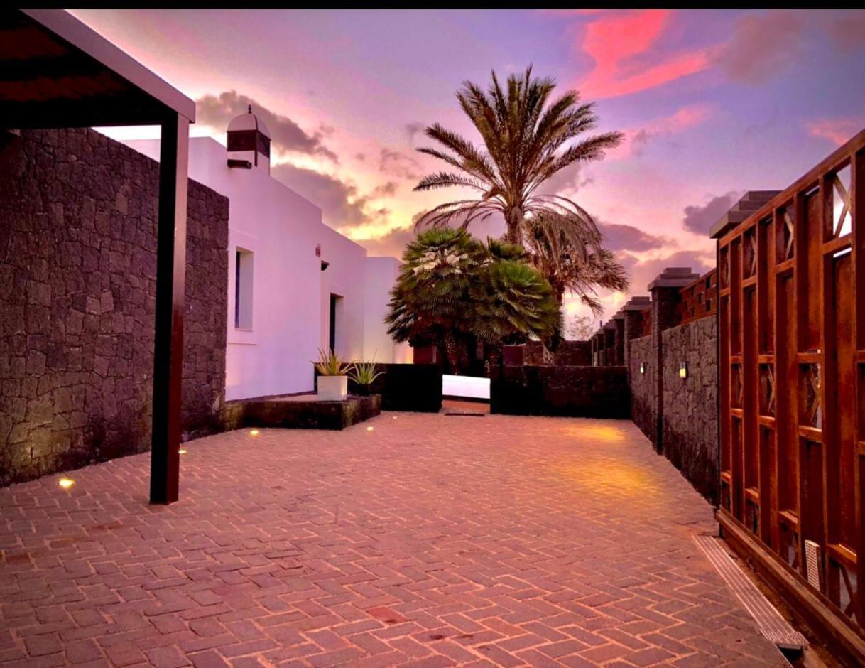 Villas Mamma Mia Pool Heat Private & Jacuzzi Playa Blanca  Kültér fotó
